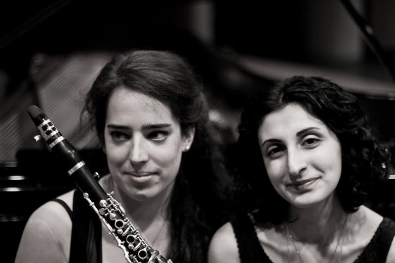 Duo Miroir: Lina Neulot und Mane Davtyan